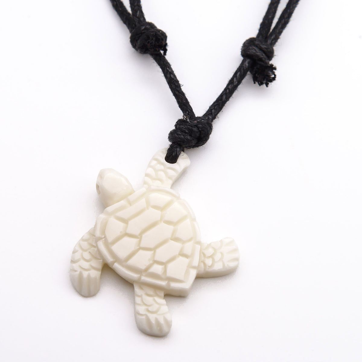 Details about   32.5MM CARVED WATER BUFFALO BONE HAWAIIAN REALM OF THE SEA TURTLES NECKLACE 27" 