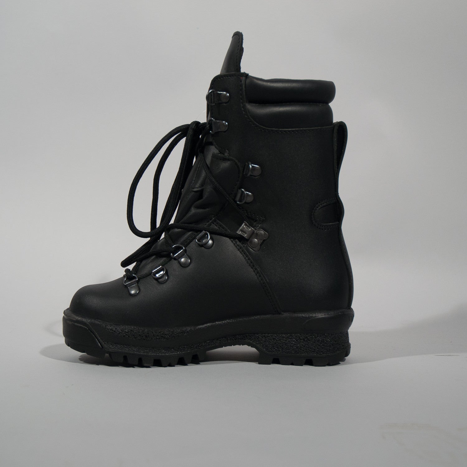 british army extreme cold weather goretex boots