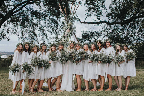 Weddding Bridesmaid - the ultimate wedding day girl gang