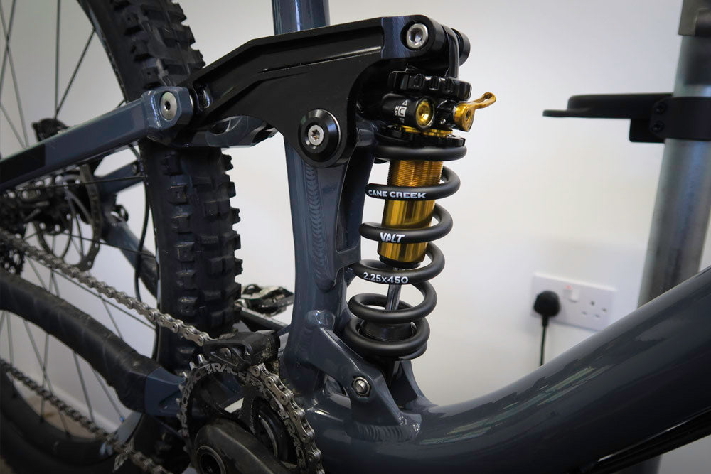 Cane Creek DBcoil IL Shock Frame Clearance