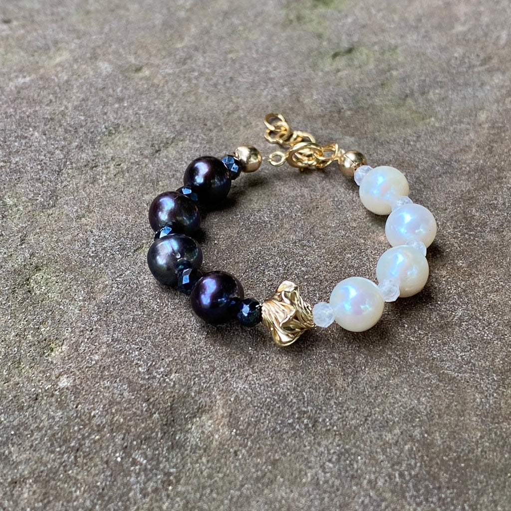 In to the Light Baby Beshea Bracelet