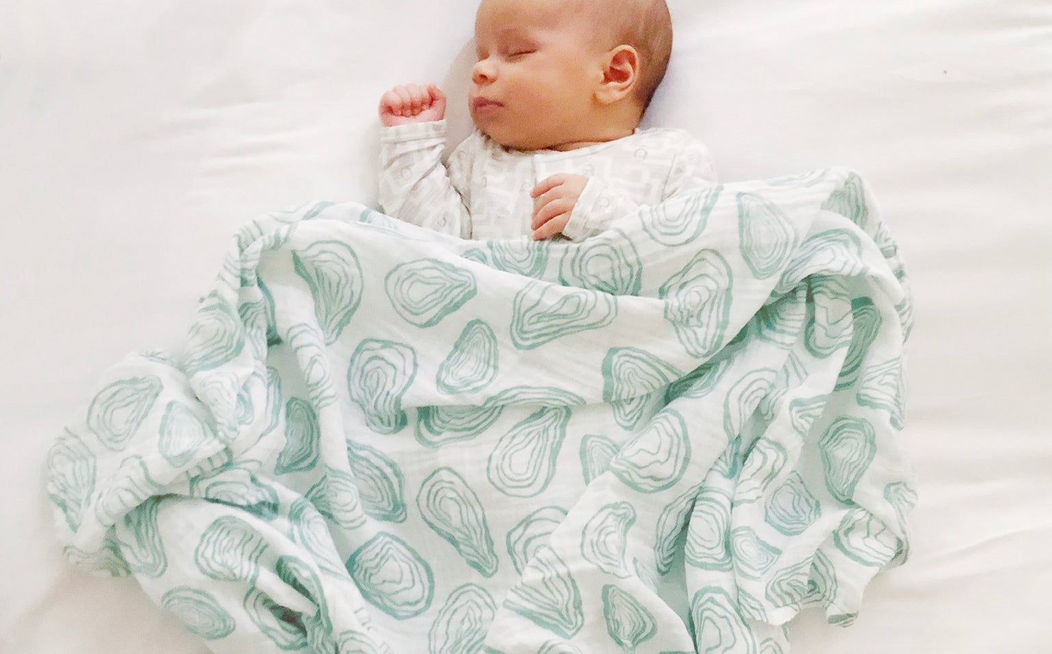 Organic baby pajamas, bedding, crib sheets, baby blankets