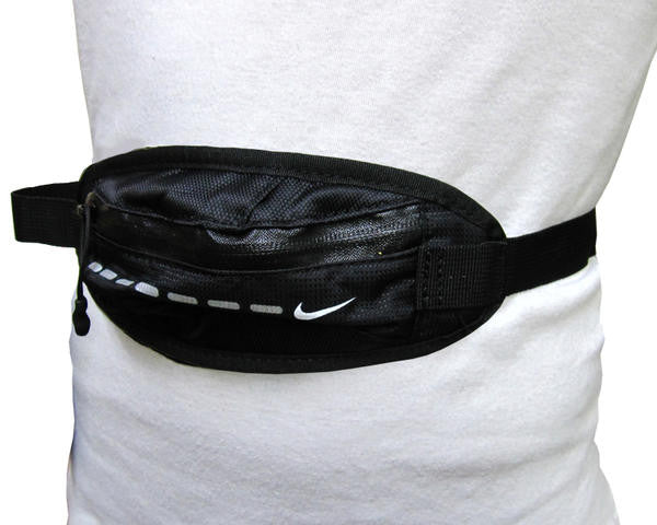 nike small fanny pack