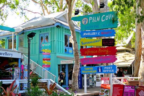 Palm Cove shopping