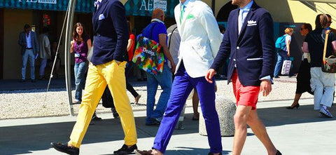 Colourful summer trousers for men_Tommy Ton for GQ