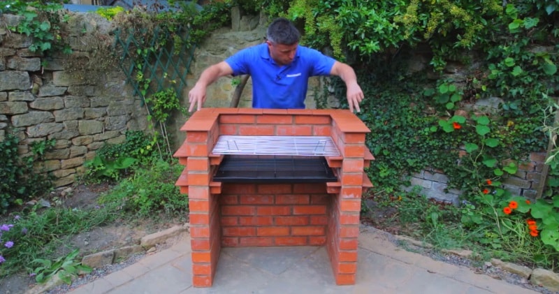 construction of a grill