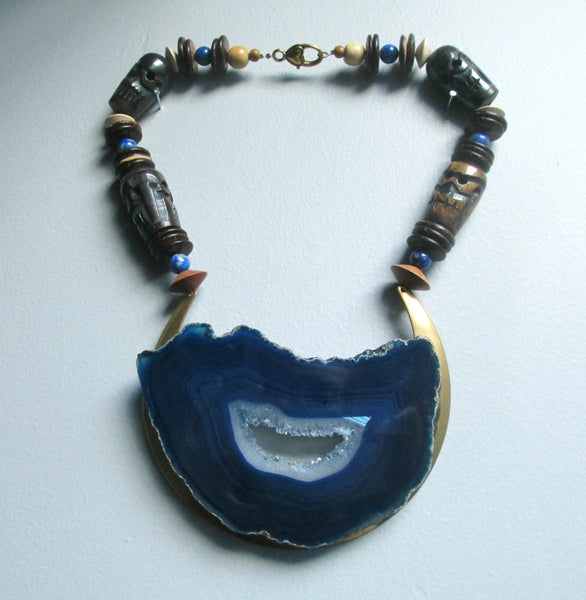 lapis lazuli geode