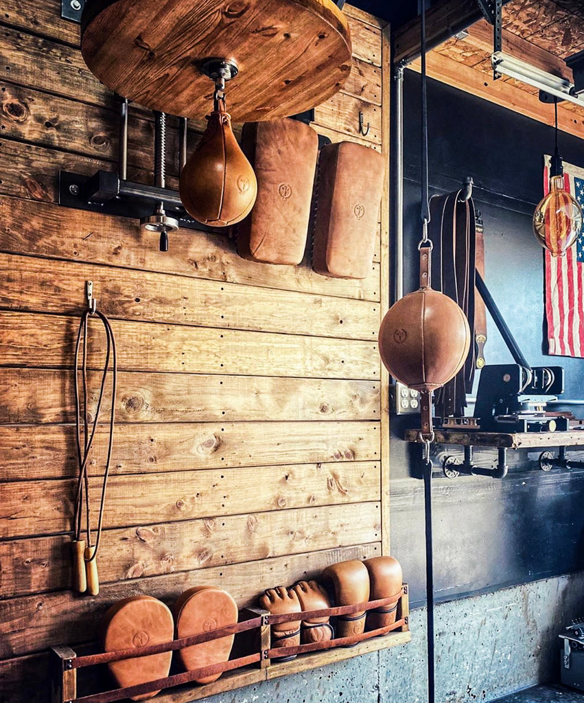 Vintage Leather Boxing Gear RETRO Style equipment