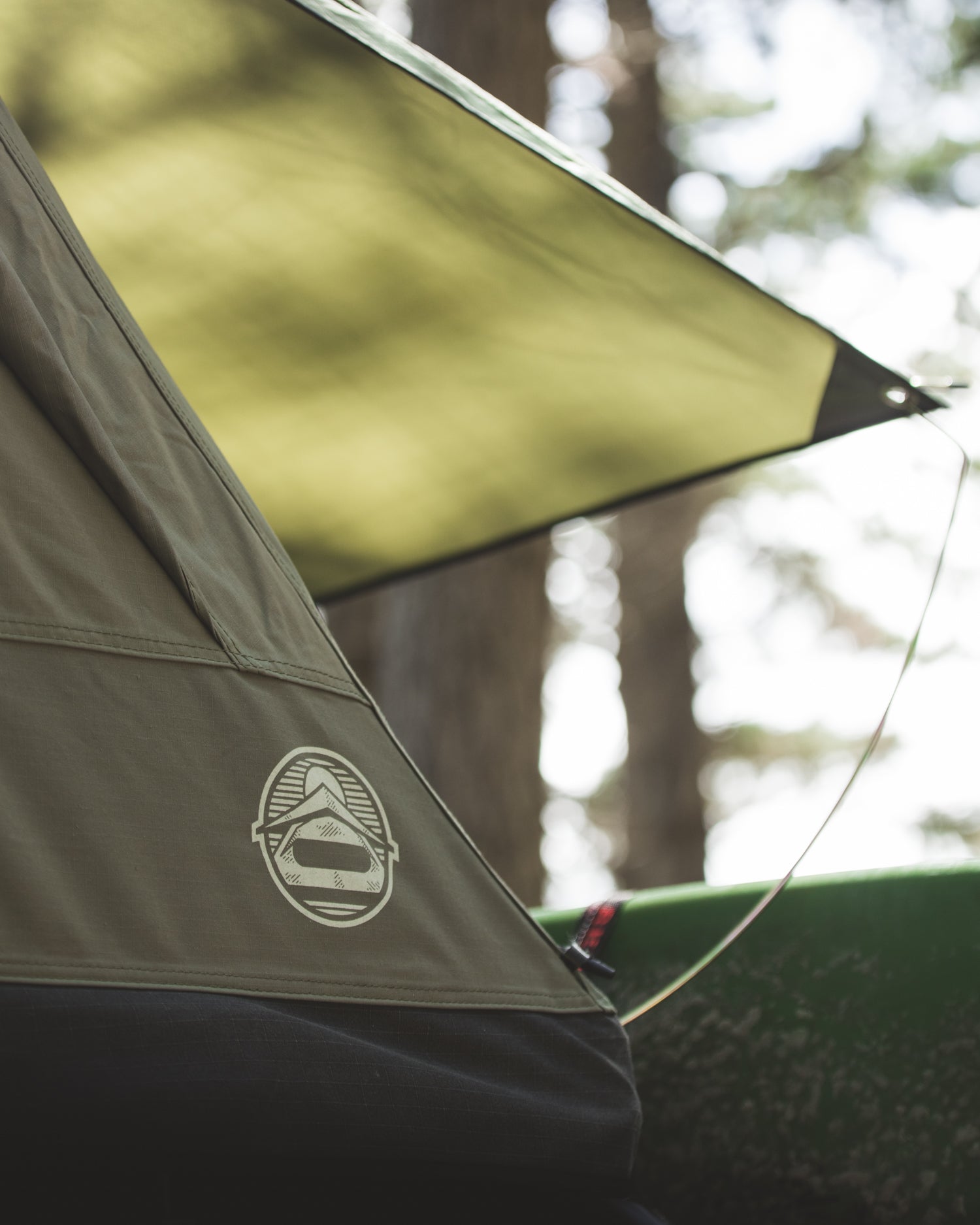 crows-nest-roof-top-tent-green