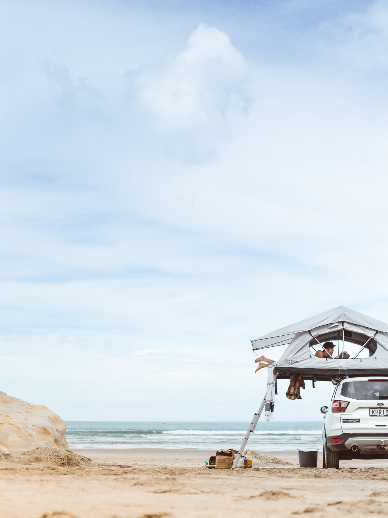 Feldon-Shelter-Ford-Rooftop-Tent