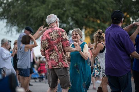 Couple dancing at the WGW 25th Fest