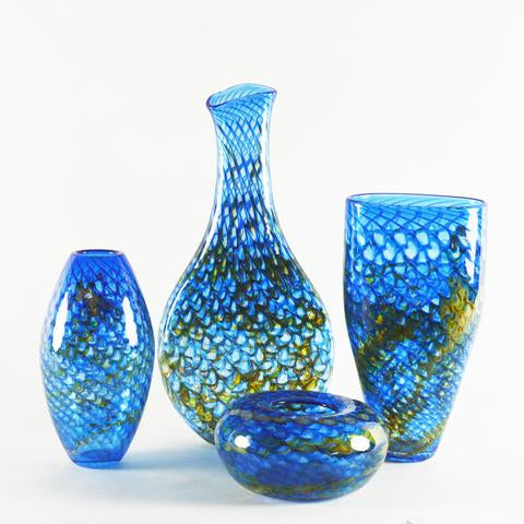 Dragonscale vase design