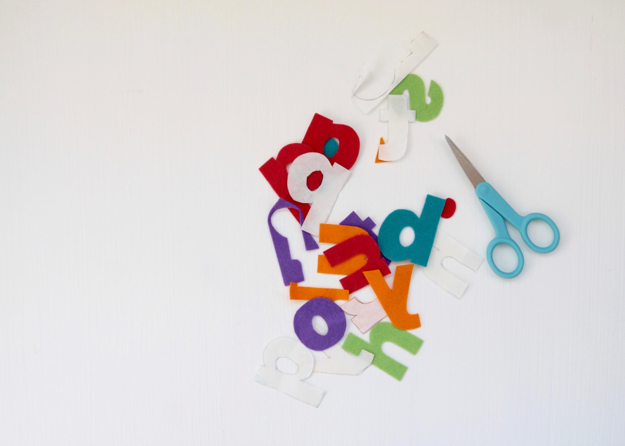 how to cut letters from felt