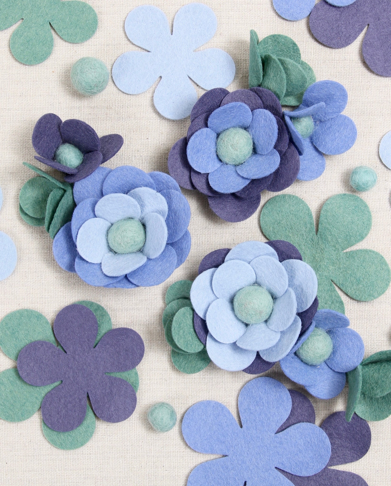 felt flower blossoms, free pattern