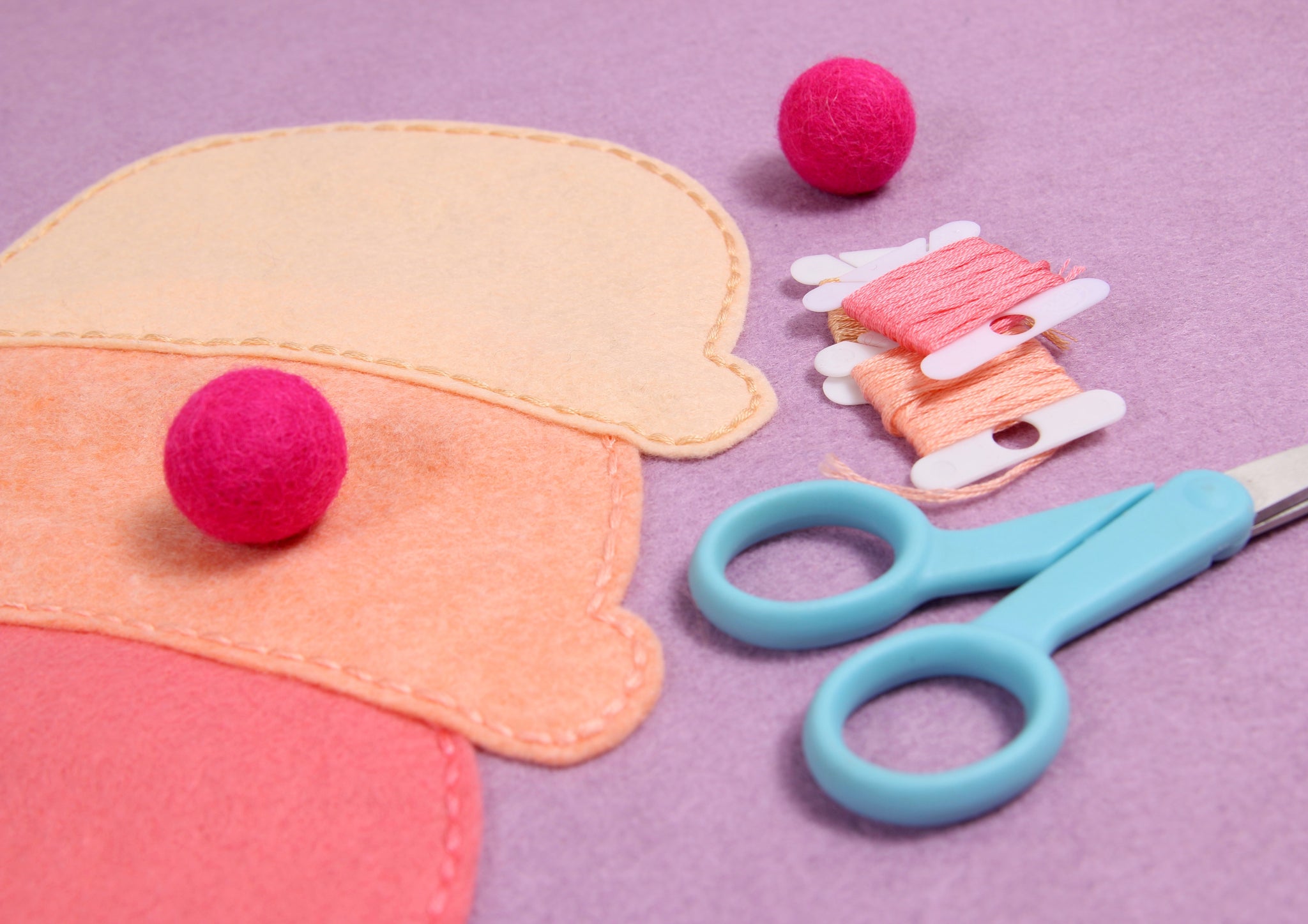 felt stitch crafts