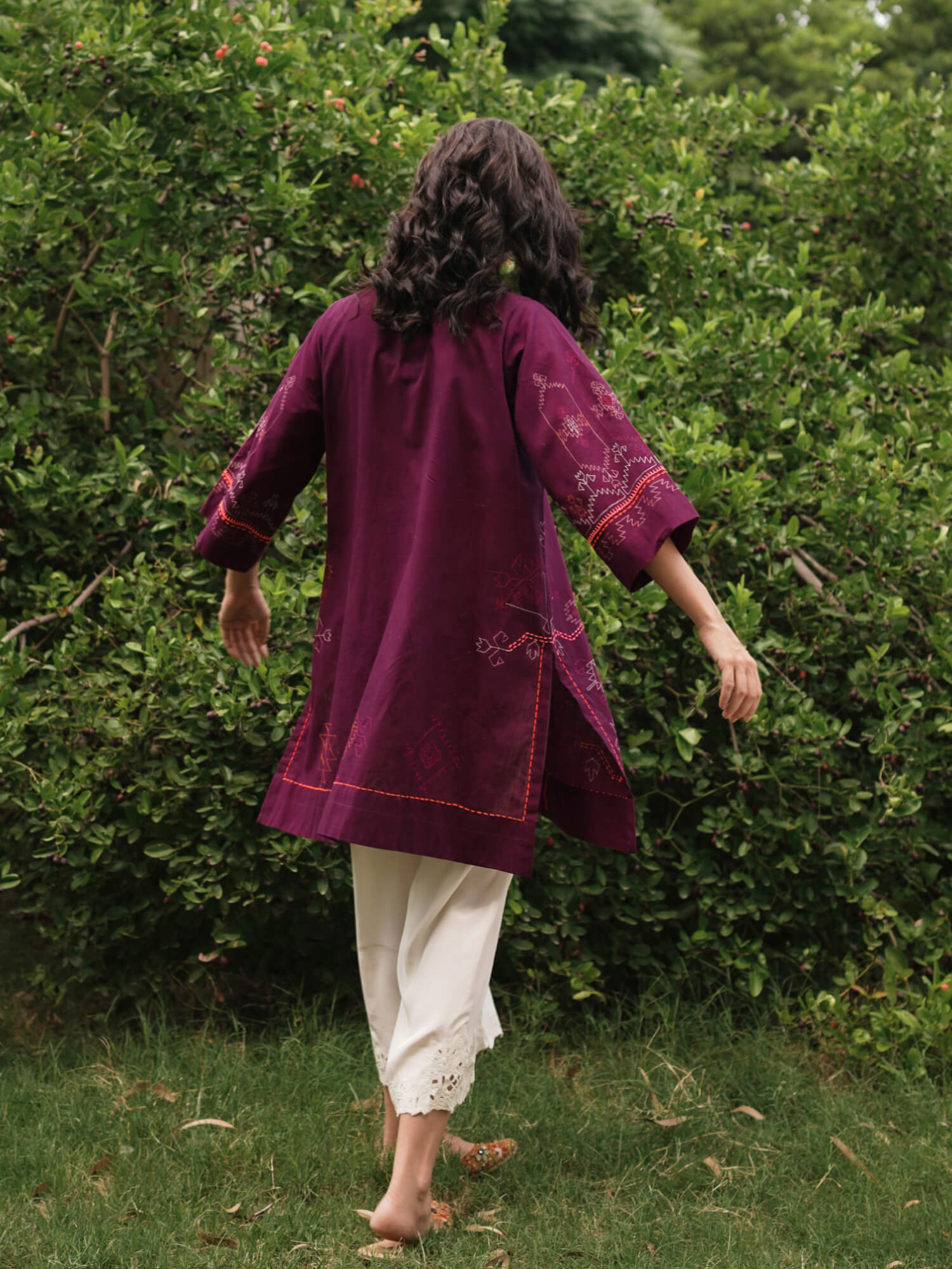 RANIA KURTI - Misha Lakhani