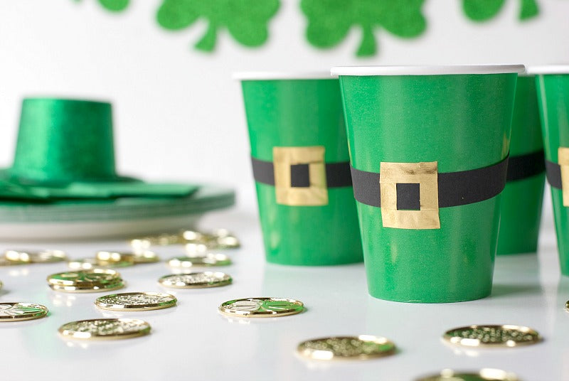 St. Patrick's Day Party Cups | St. Patty's Day party ideas | SatsumaDesigns.com #holidays