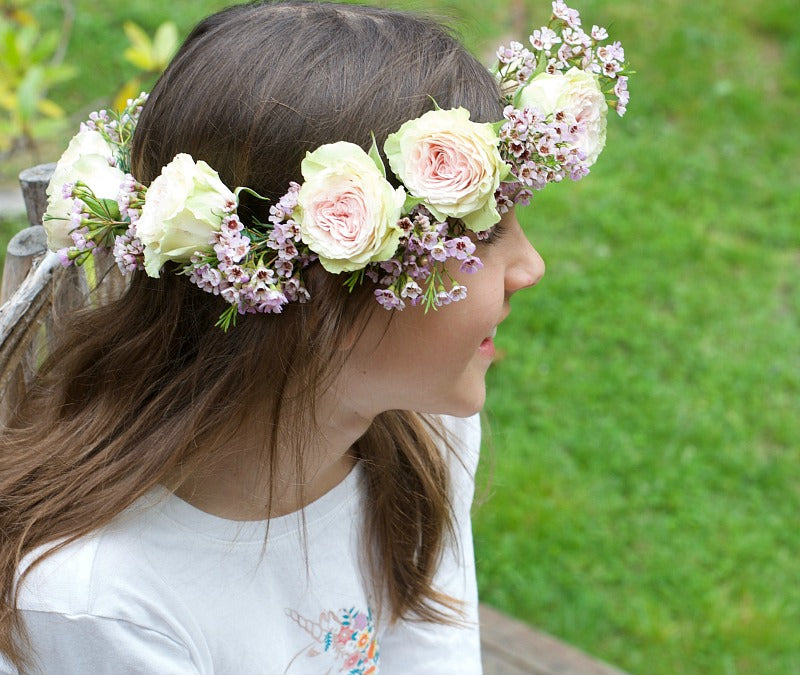 Click through to learn how to make a DIY flower crown for weddings, parties, festivals and any time you want to celebrate! | flower crown tutorial | SatsumaDesigns.com #flowers #flowercrown