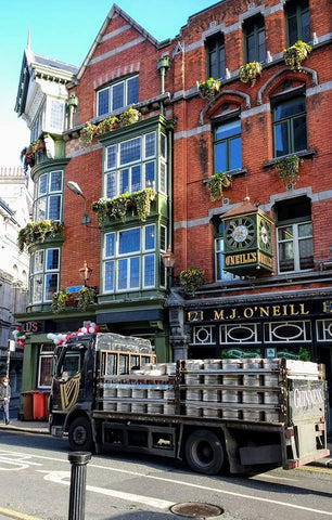 O'Neill's Suffolk Street Dublin St Patrick's Day