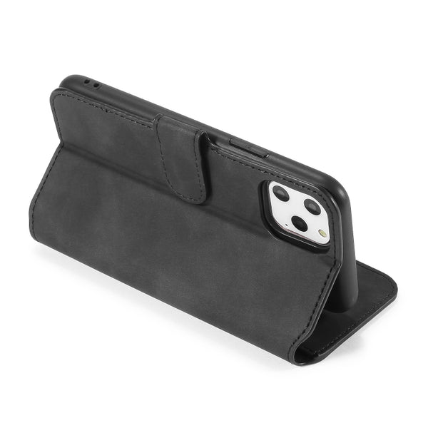 DG.MING Retro Oil Side Horizontal Flip Case with Holder & Card Slots & Wallet for iPhone 1...(Black)