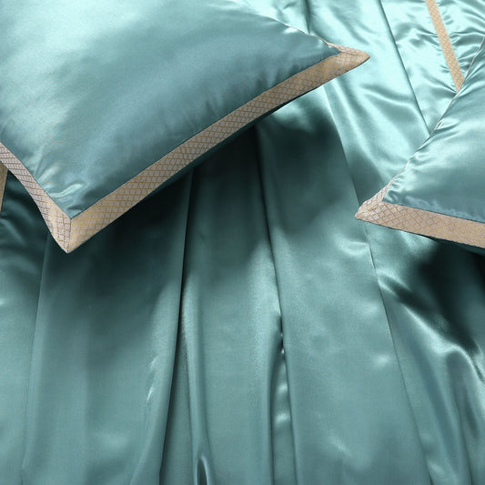 SILK PLAIN BED SHEET SET