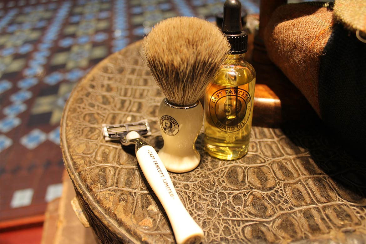 Captain fawcett shaving kit