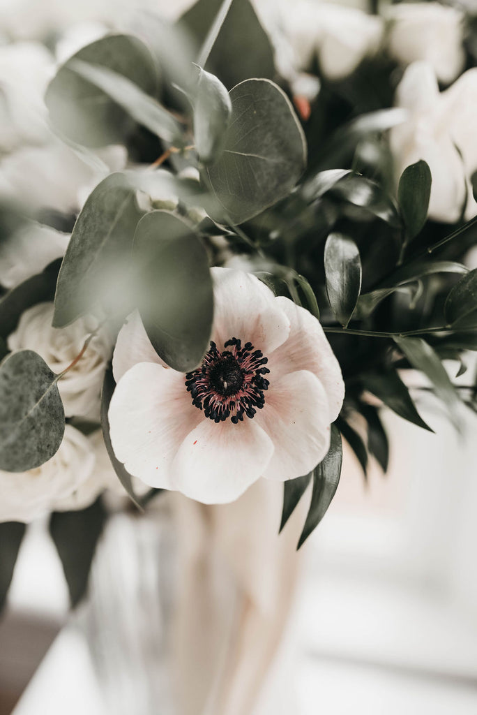 Tennessee elopement unique wedding dress