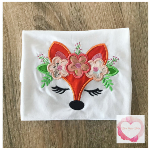 Embroidered Fox face design
