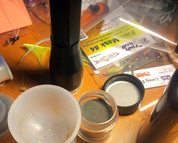 Tungsten UV cured powder fly tying