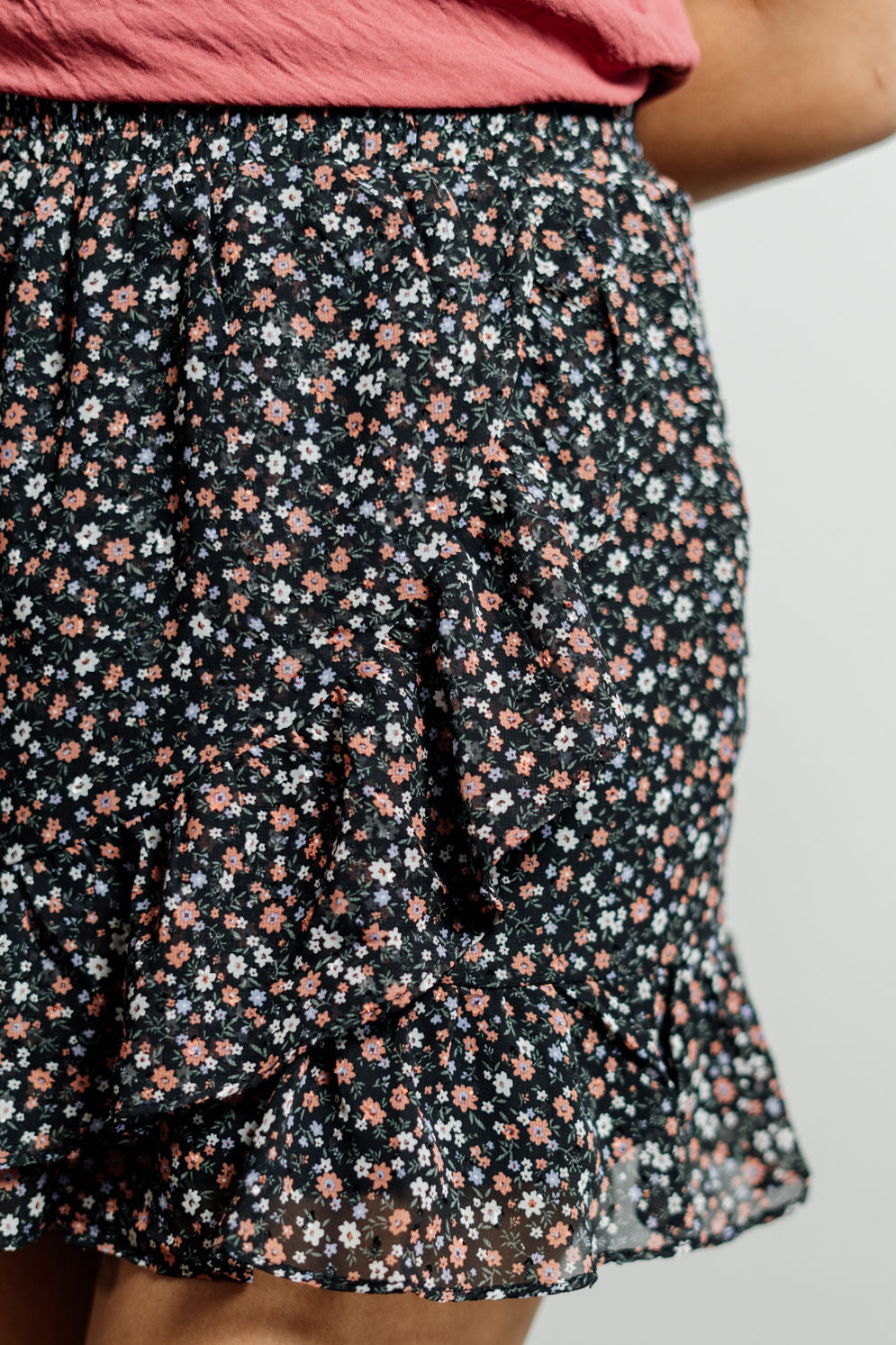 In Seasons Mini Skirt – Elyse