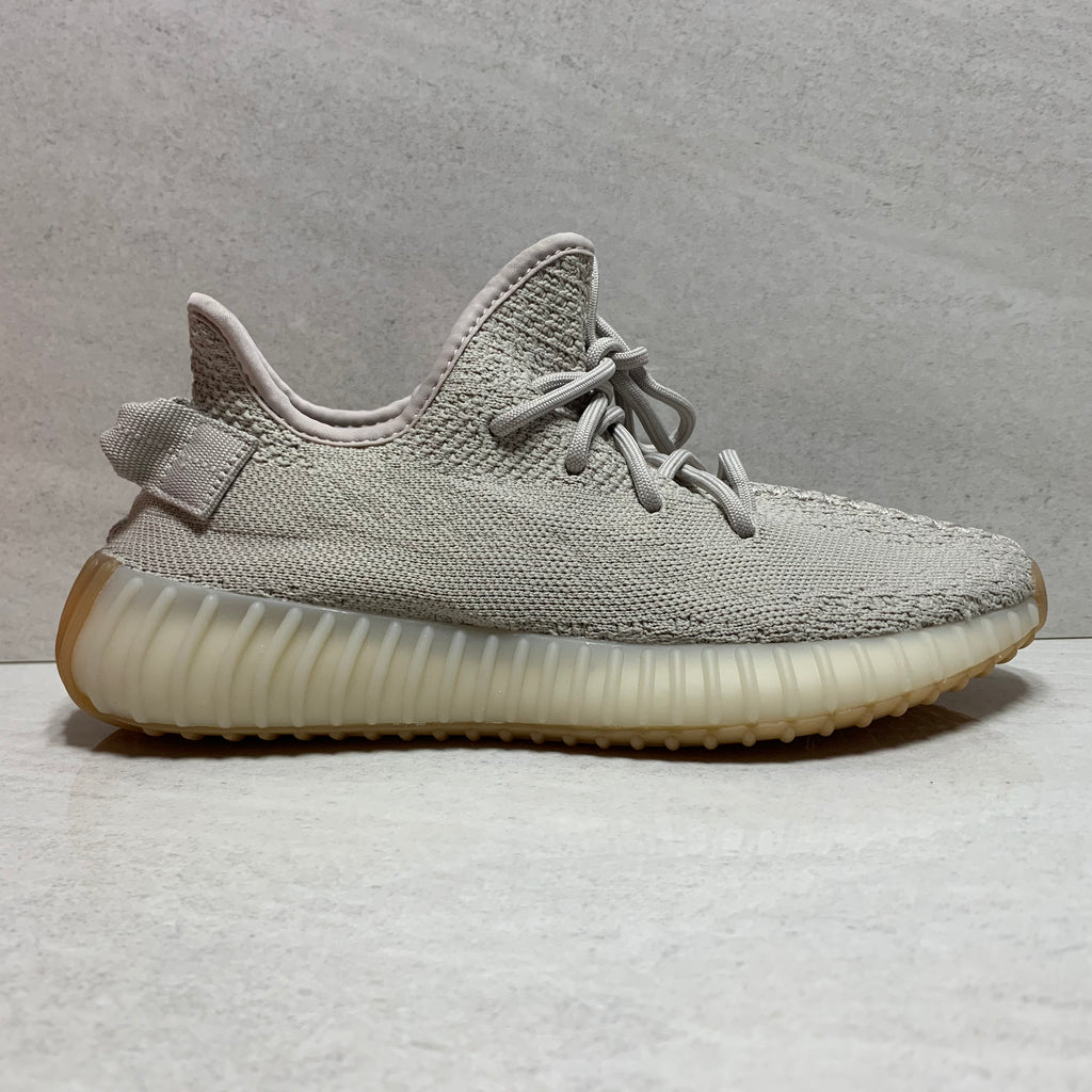 yeezy 35 female size