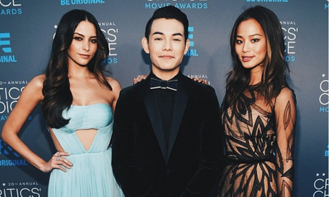 Ryan K Potter Rocking Hex Tie Chroma Bow Tie at the Academy Awards