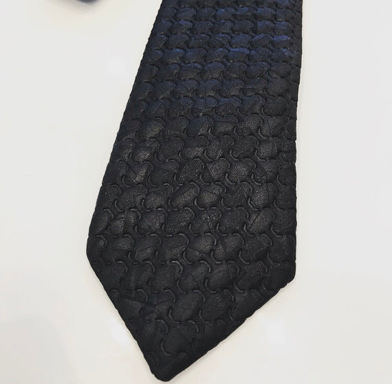 Bentley Pillow Top Tie