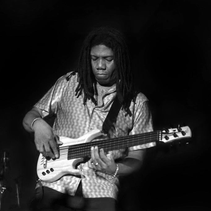 Kala U-Bass Artist Philip Bynoe