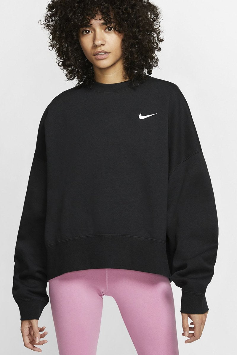 white nike crew neck womens