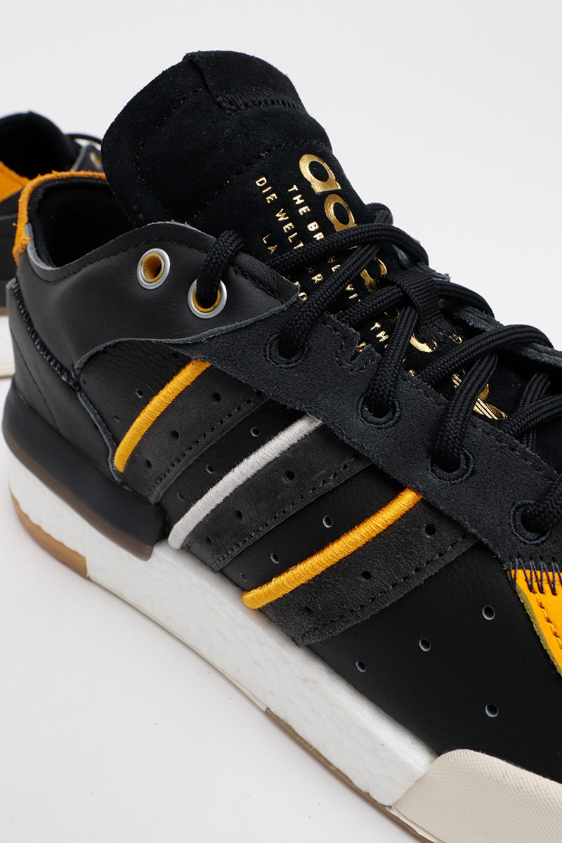 adidas rivalry rm core black