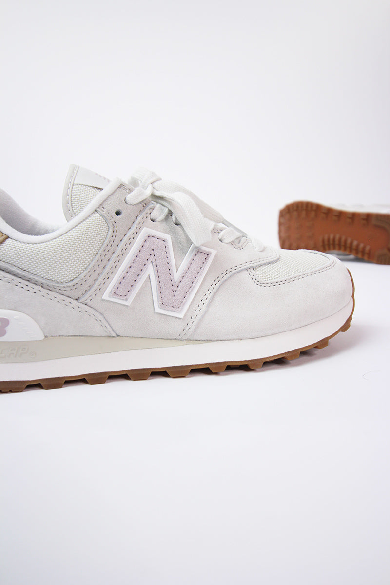 new balance pink sand