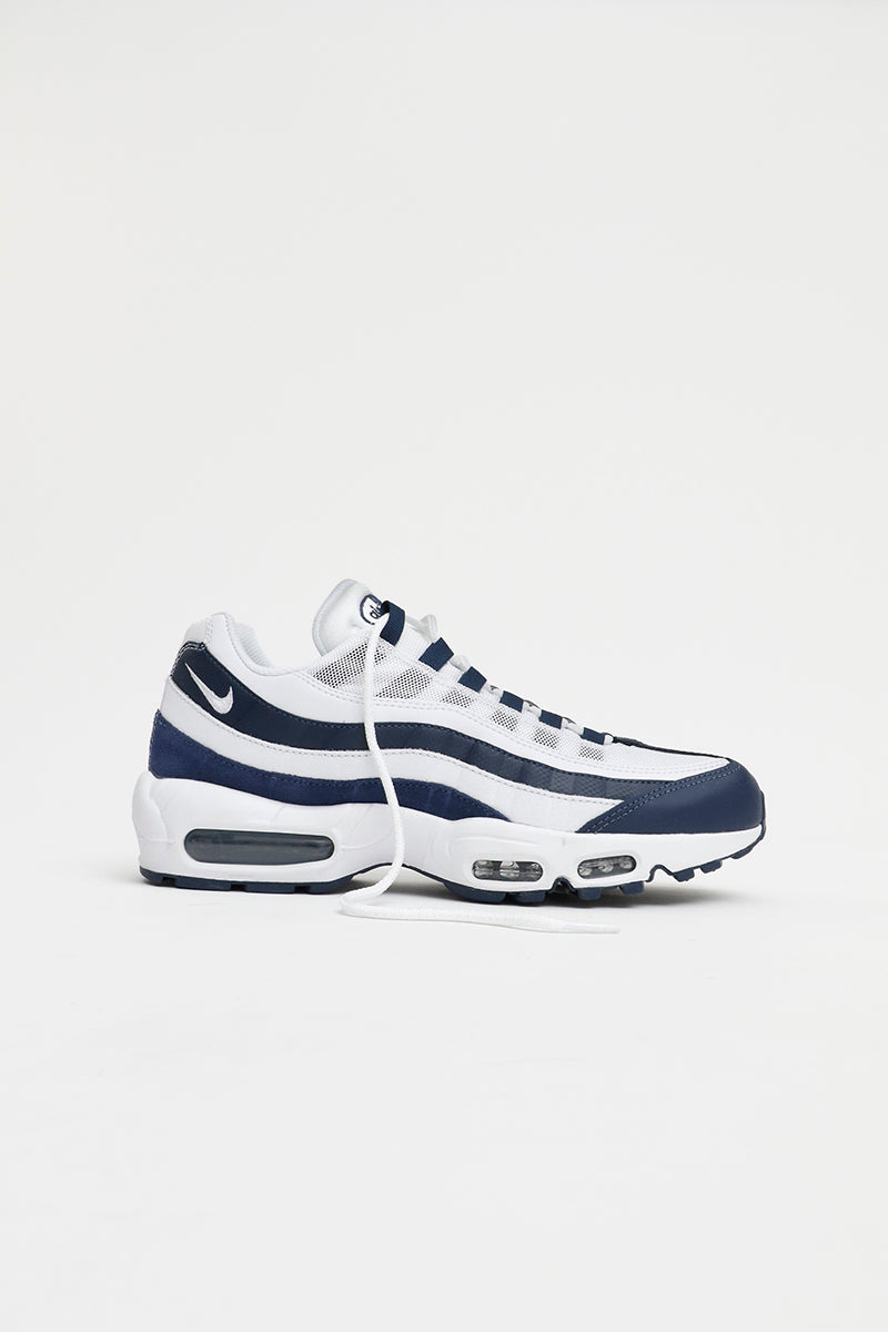 navy and white air max 95