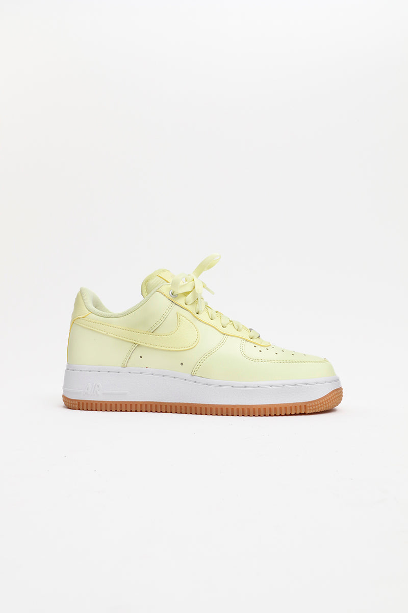 nike air force 1 luminous green