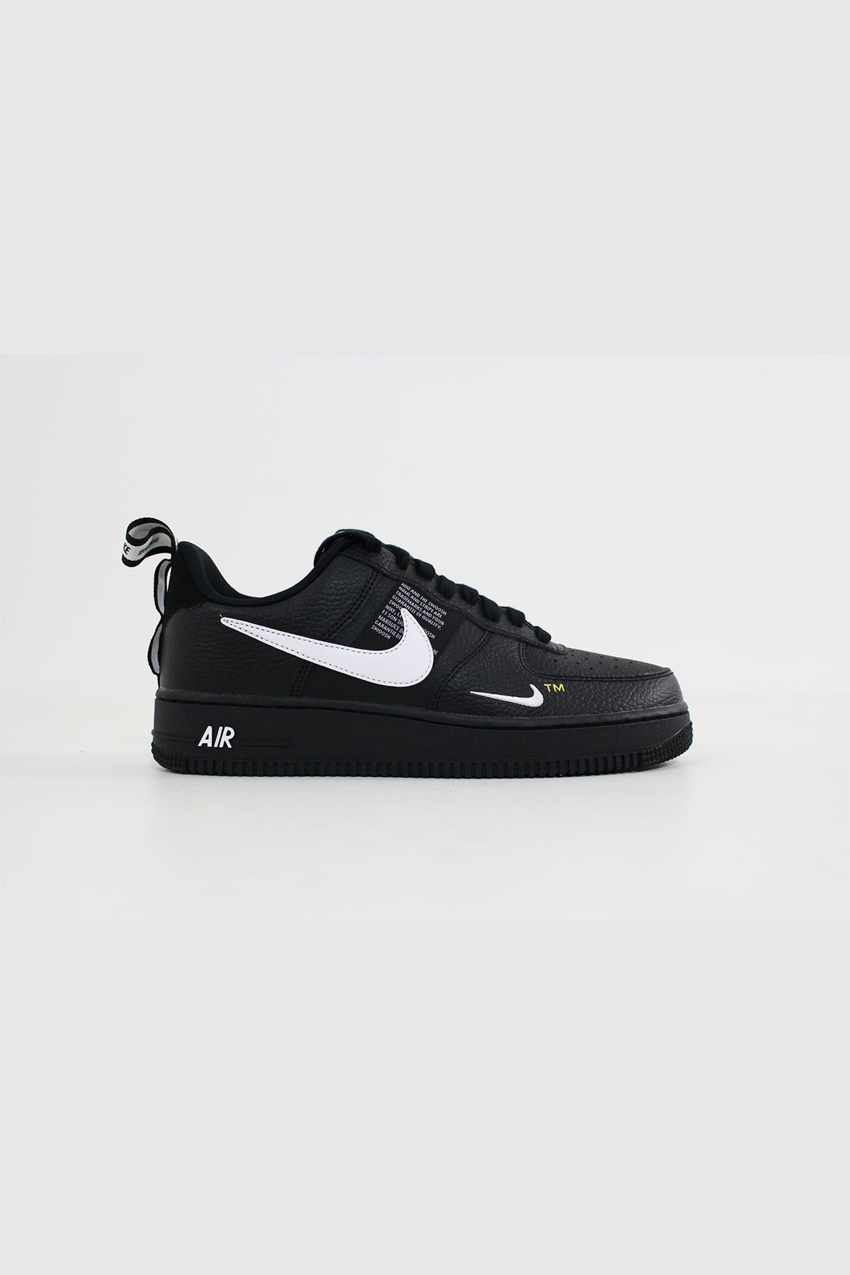 nike air force 1 lv07