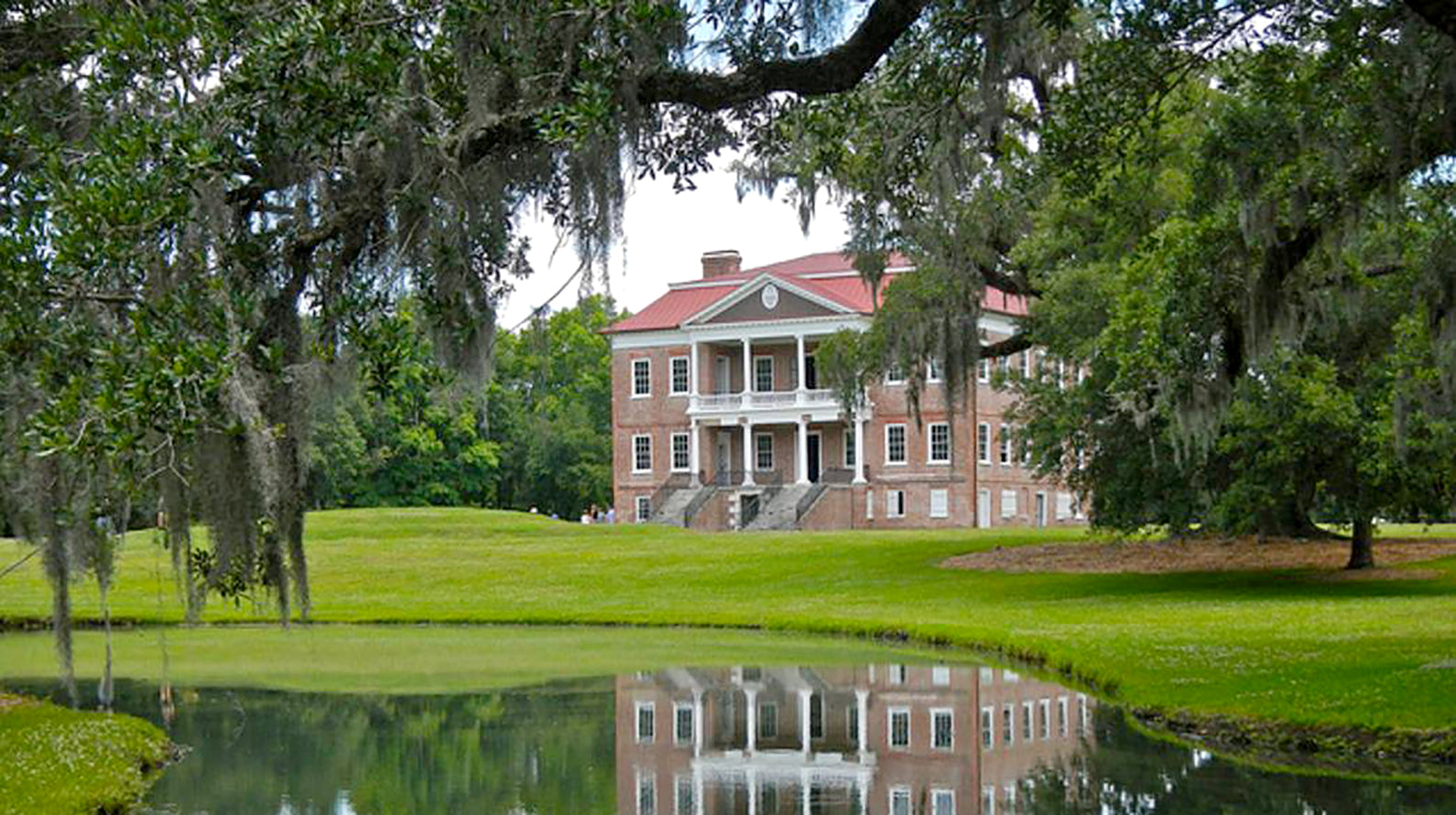 Drayton Hall