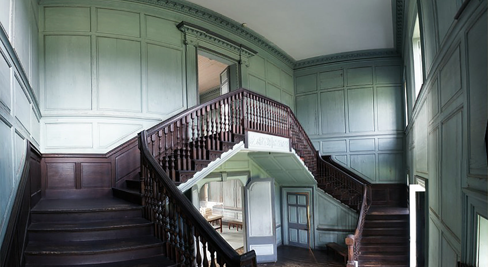 Drayton Hall