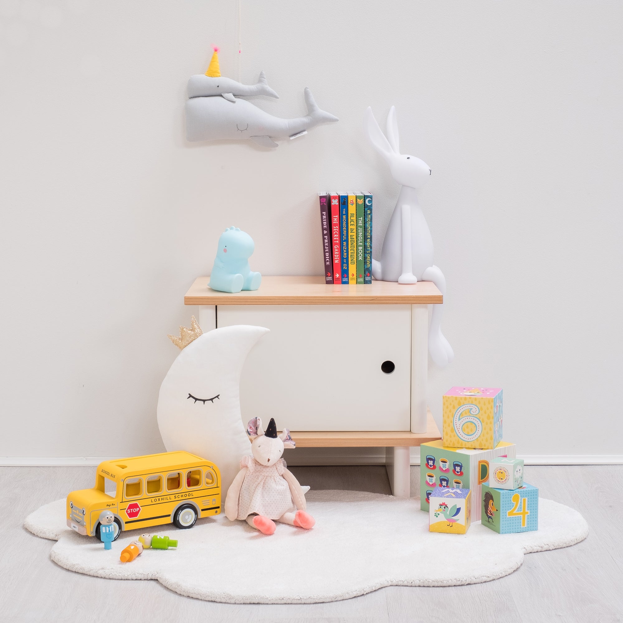 Toys and children's room accessories, available at Bobby Rabbit.