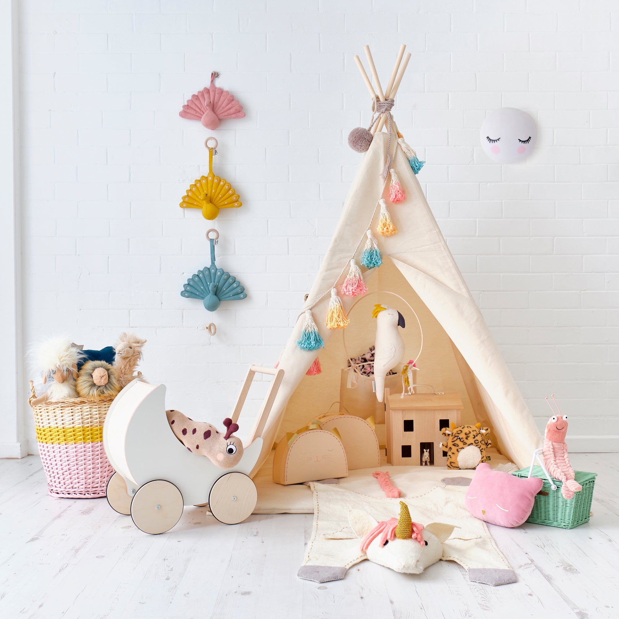 Children's Teepee Tent and Toys, by Bobby Rabbit.