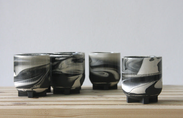 Plus- ceramic espresso cups in marbled look