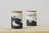 MAX- Ceramic jar in black and white marbled pattern