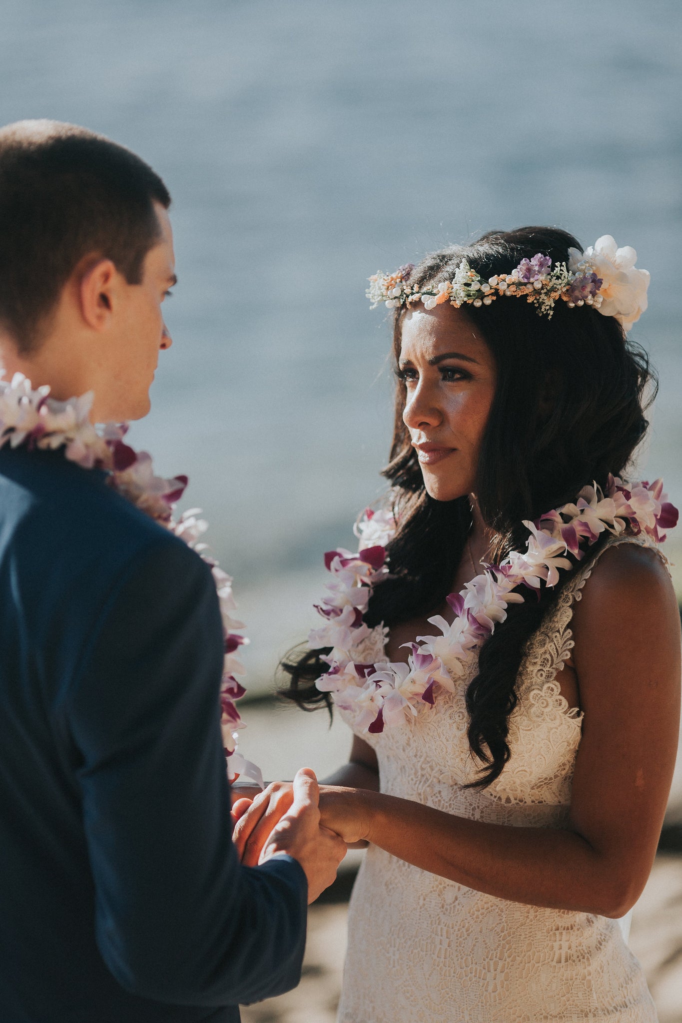 Bride and Groom exchange Vows at Ke'e Beach, Hawaii