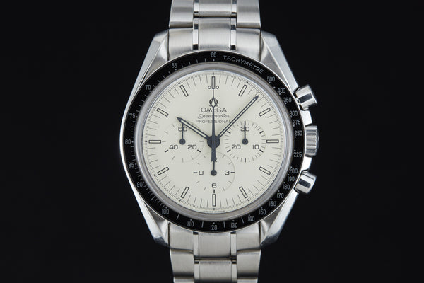 omega speedmaster albino