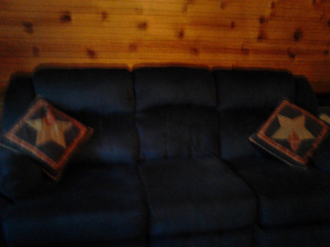 couch Arlingon quilted pillows