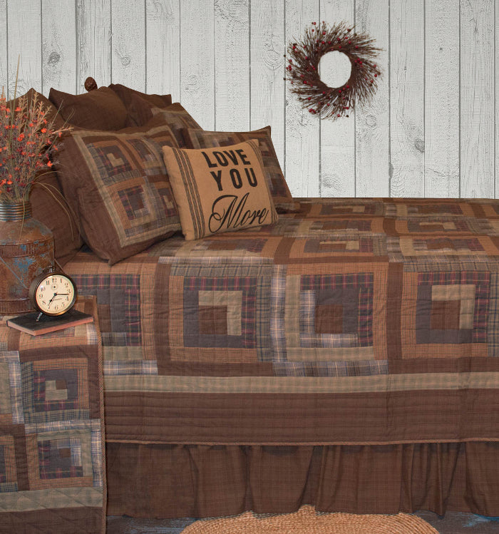 Frontier Log Cabin Quilt by Retro Barn